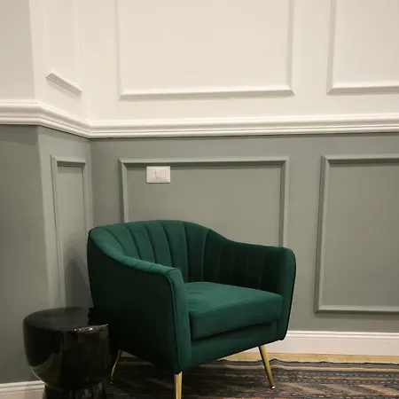 Luxury Center Metro Rossa Porta Venezia Apartment *